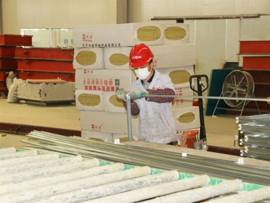 生產(chǎn)車(chē)間