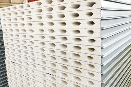 機(jī)制彩鋼板